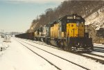 Hopper train crosses over to enter Belt Yard